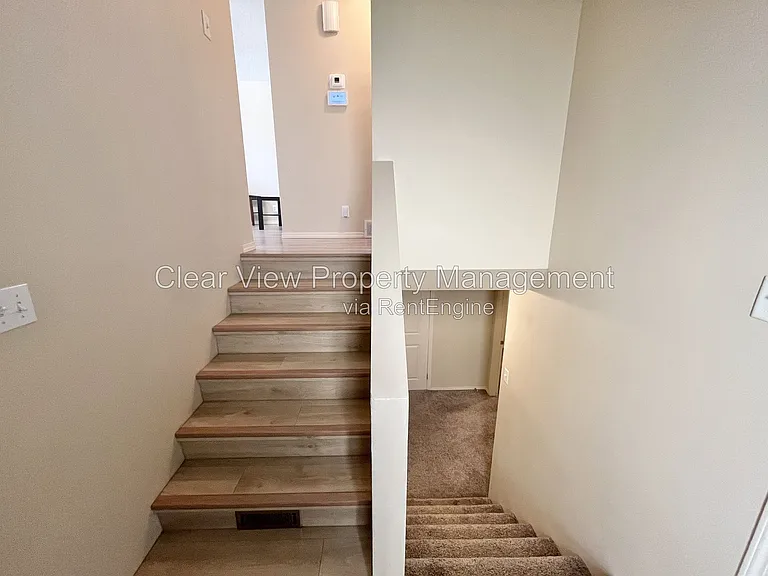 14 Princeton Cres W — Photo 19