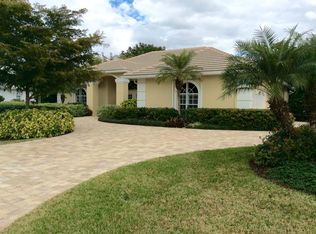 28000 Winthrop Cir, Bonita Springs, FL 34134