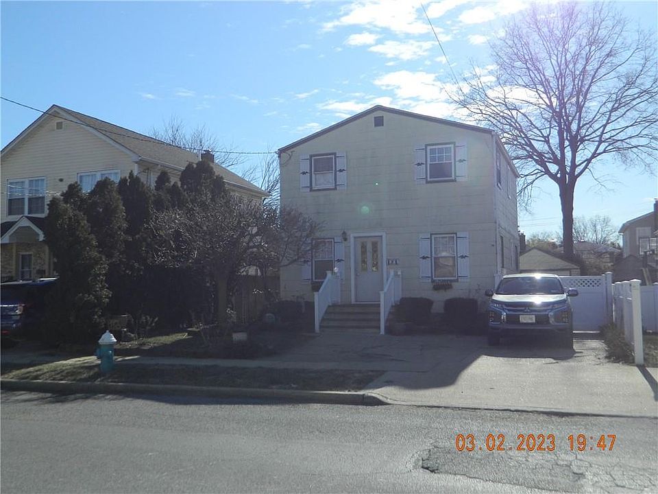 1st image of 130 Ludlam Avenue