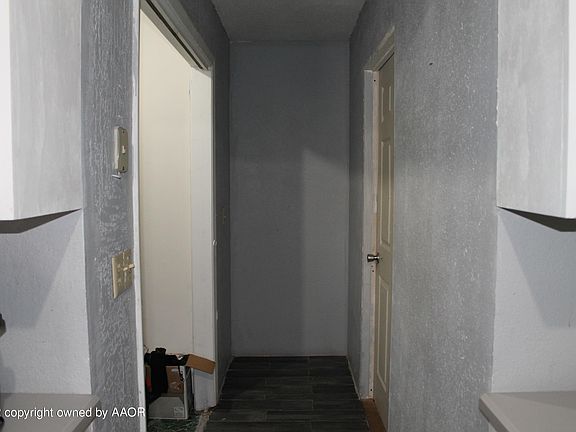 5th image of 109 Oak Ave