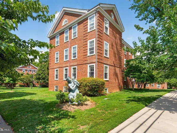 3901 Langley Ct NW APT A553, Washington, DC 20016