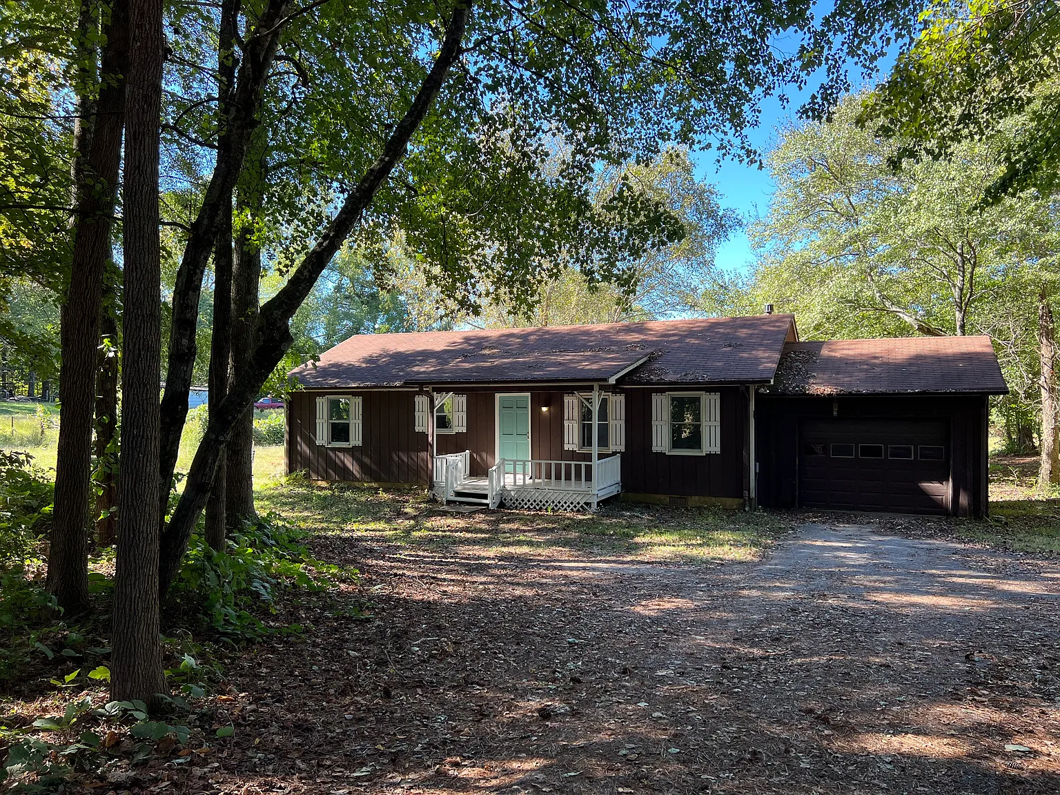 E Cherokee Dr, Canton — Photo 1