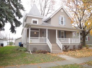 419 S 3rd St, Hoopeston, IL 60942