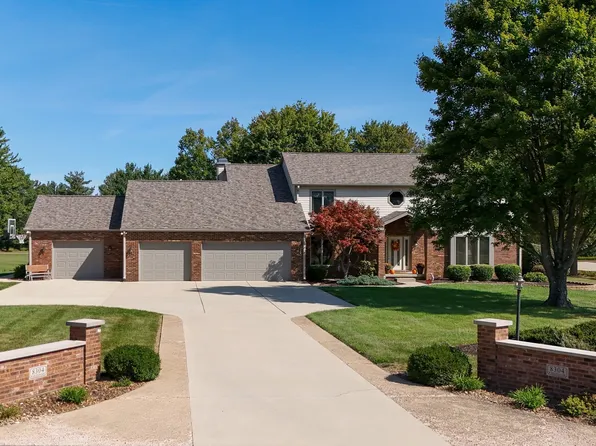 8304 W Mulligan Ln, Columbus, IN 47201