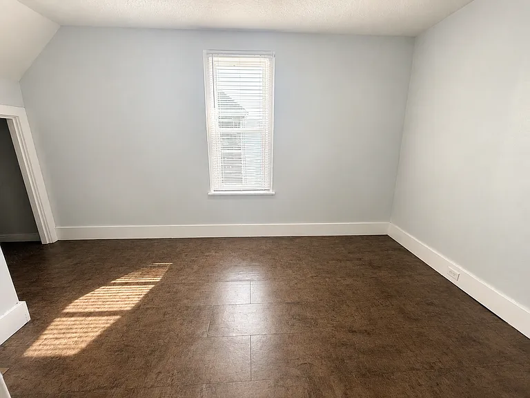 1044 Muskegon Ave NW — Photo 21