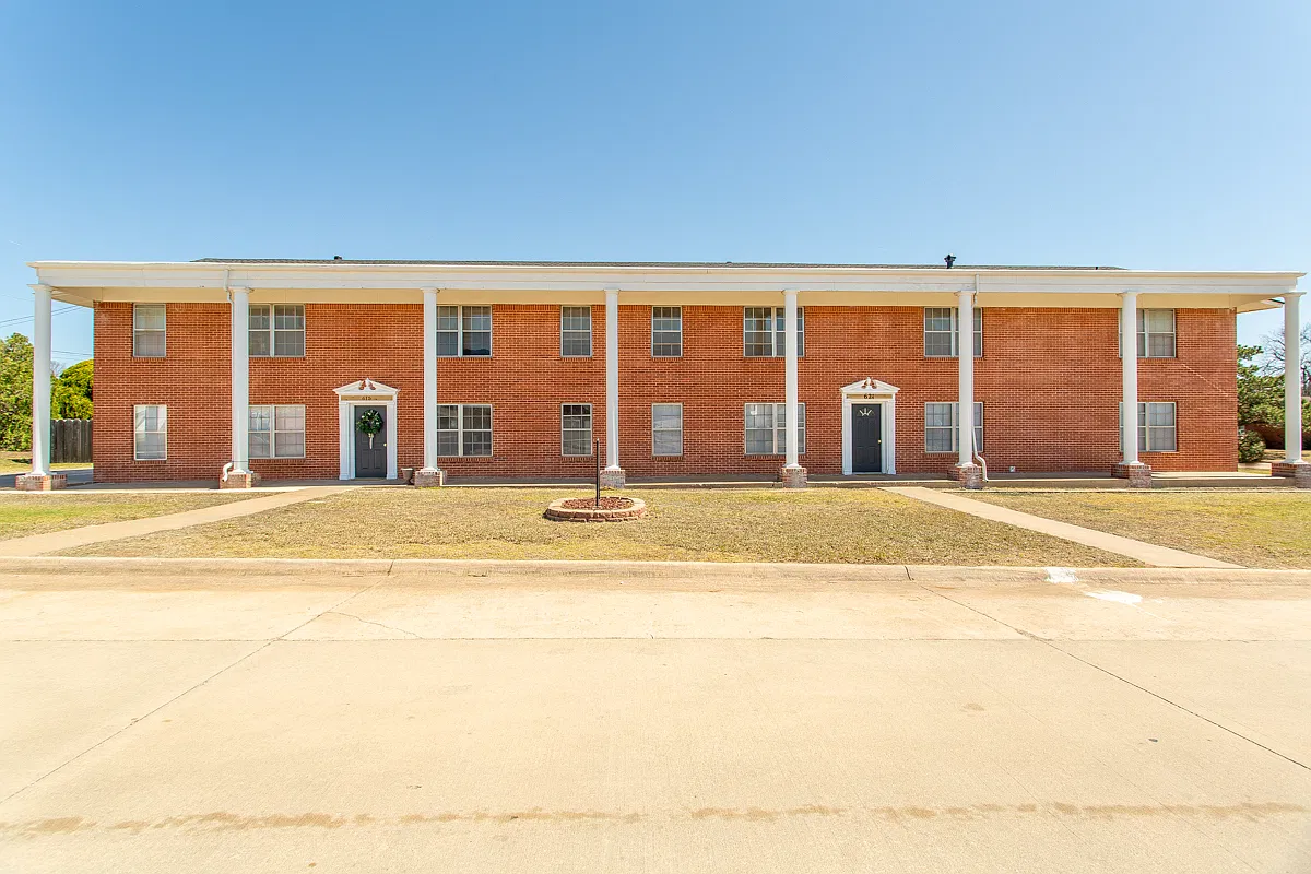 1 bed, 629 sqft, $815 — Photo 1