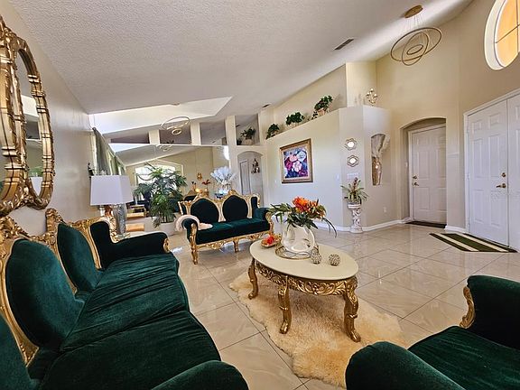 5th image of 15601 AUTUMN GLEN AVENUE
