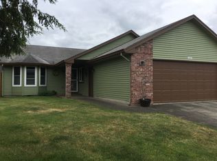 595 SE 7th Pl, Canby, OR 97013