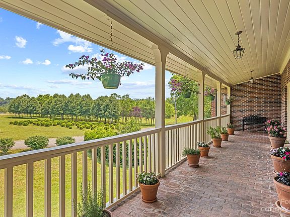 3rd image of 2310 McConnaughey Ln