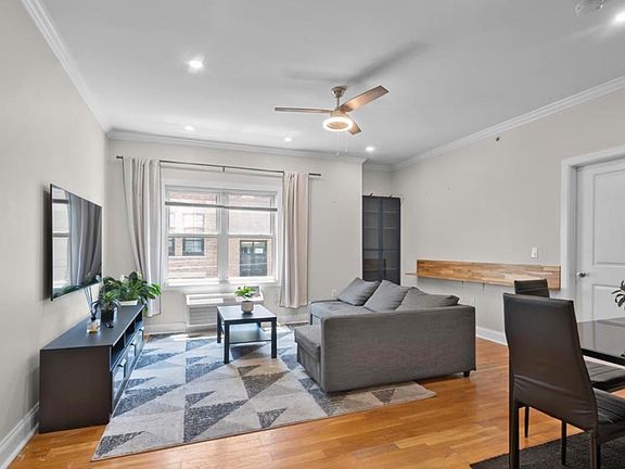 4th image of 5501 Hudson Ave #407
