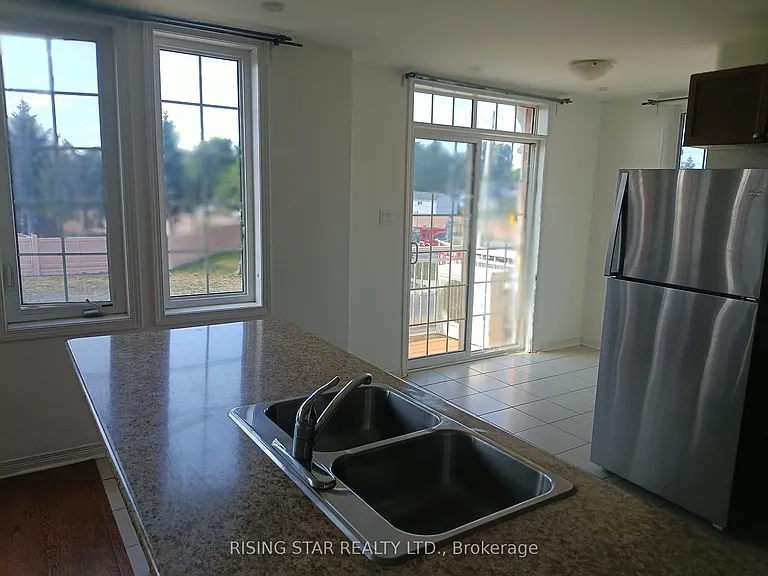 180 Howden Blvd — Photo 10