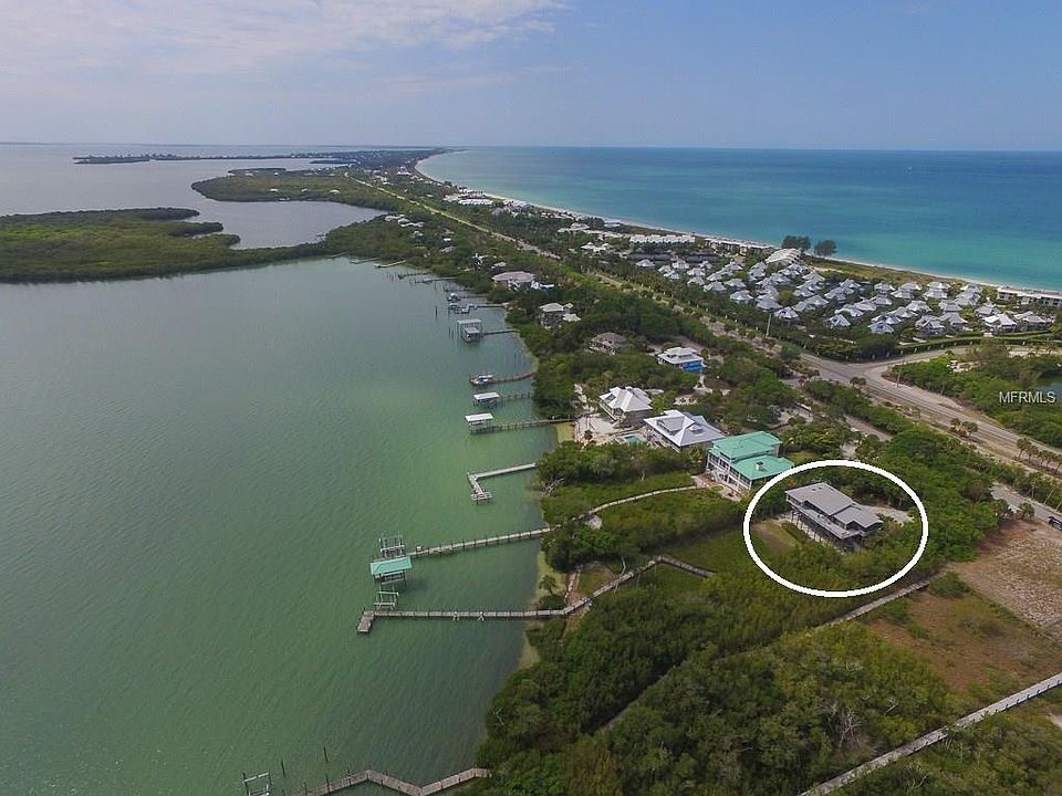 1st image of 5 Peekins Cove Dr