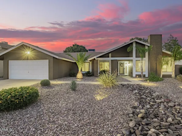2422 W ACOMA Drive, Phoenix, AZ 85023