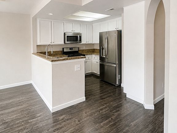 3rd image of 7986 Alton Dr