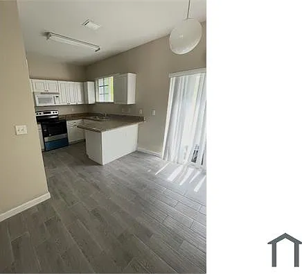371 NE 26th Ter #203