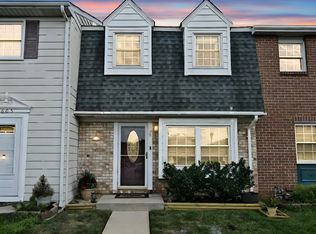 9603 Baron Pl, Rosedale, MD 21237
