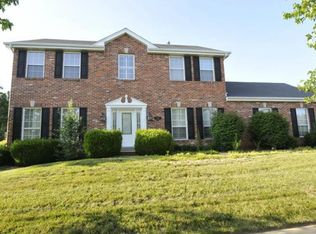239 Lansbrooke Dr, Chesterfield, MO 63005