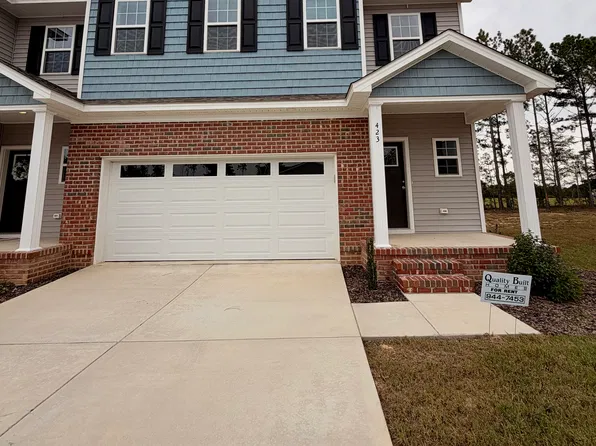 423 Caddie Ct, Cameron, NC 28326