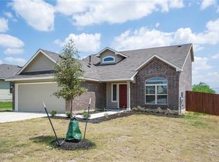 100 Savoy Cv, Kyle, TX 78640