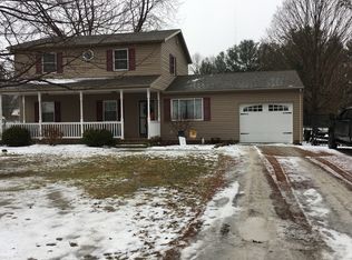 1561 W Oak Hill Rd, Crawfordsville, IN 47933