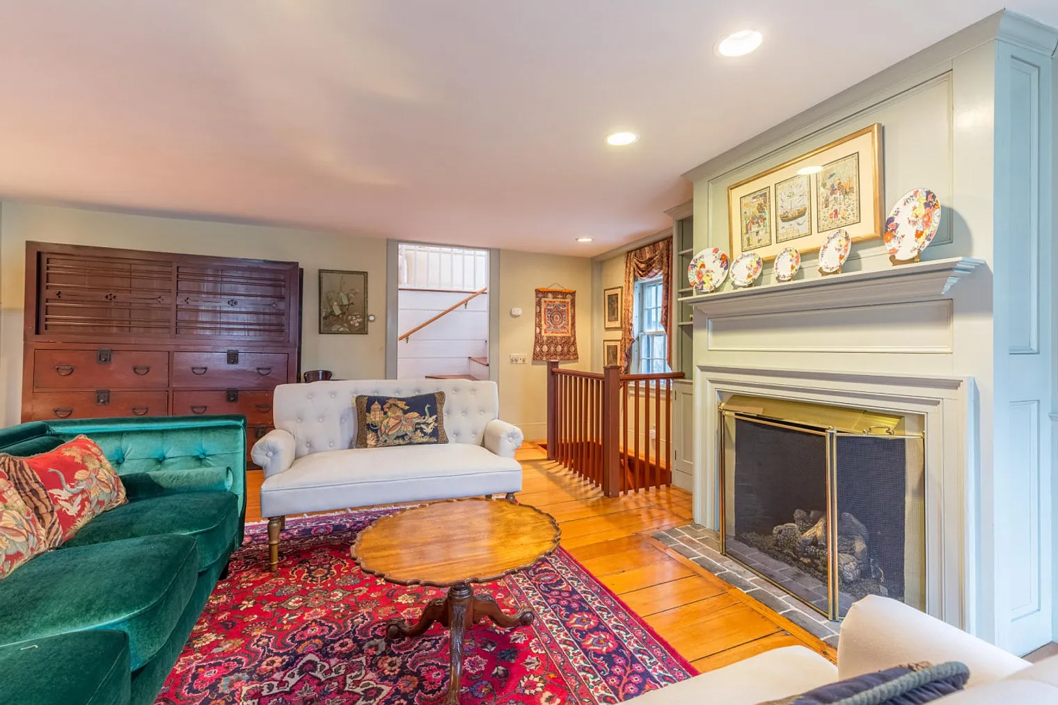 4 bed, 3.0 bath, 2497 sqft, $9,766 — Photo 4