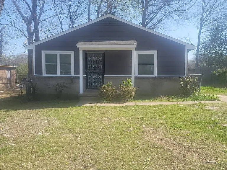 3690 Ford Rd — Photo 2