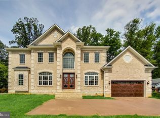 3104 Sleepy Hollow Rd, Falls Church, VA 22042