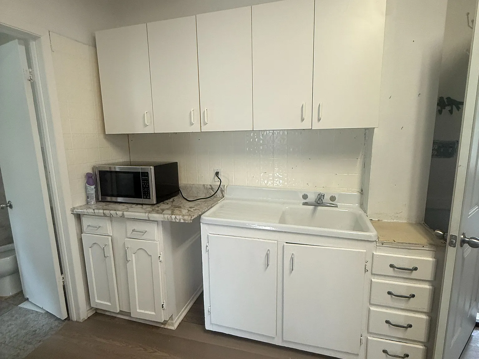 2 bed, $1,400 — Photo 4