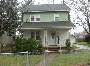 2839 Clark Ave, Oceanside, NY 11572