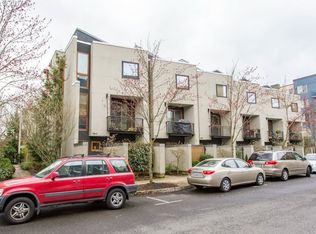 5843 NE Center Commons Way, Portland, OR 97213