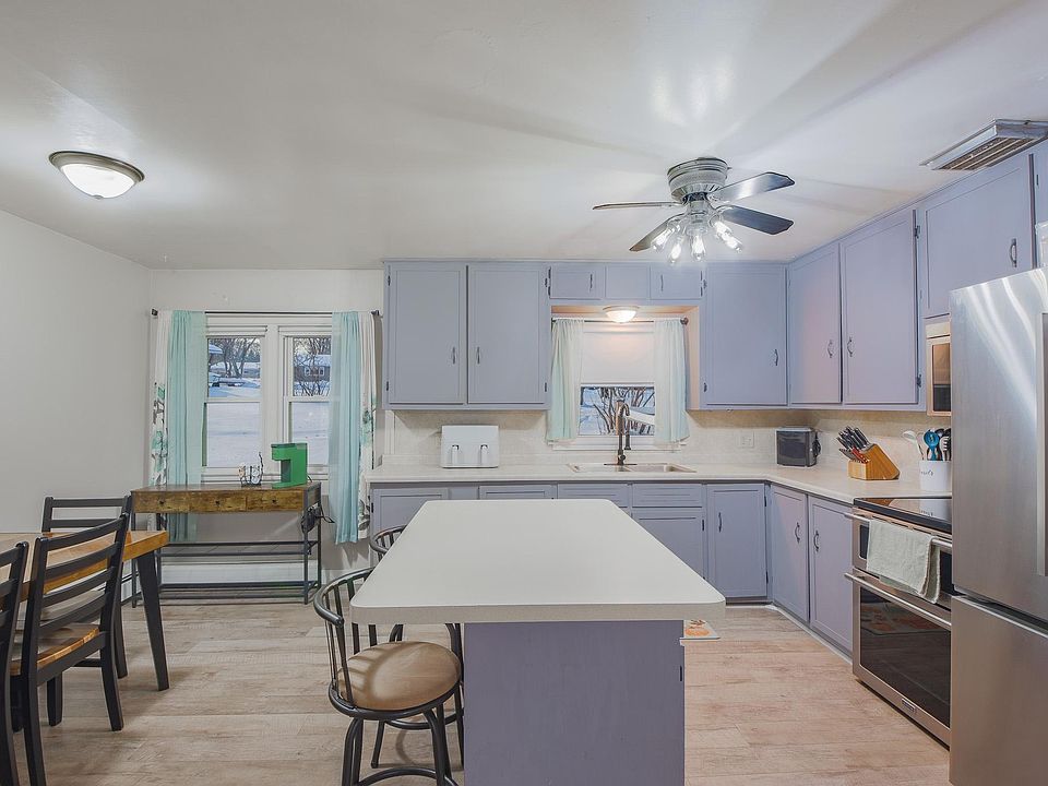 1st image of 3613 Roosevelt Rd