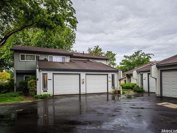 2nd image of 674 Knollwood Dr