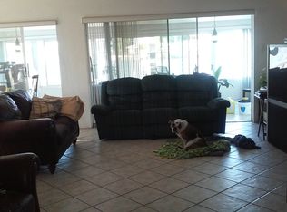 11100 6th St E, Treasure Island, FL 33706