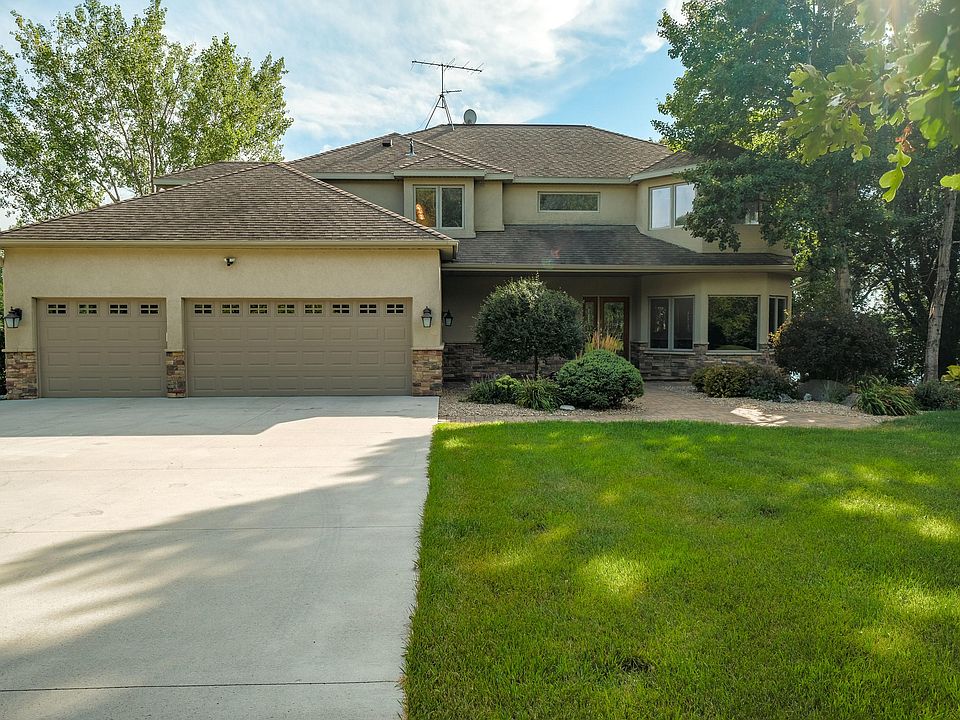 1st image of 3102 Pebble Shores Dr