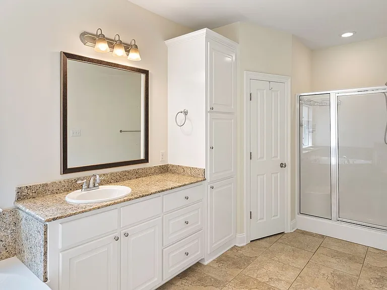 7945 Seville Ct — Photo 7