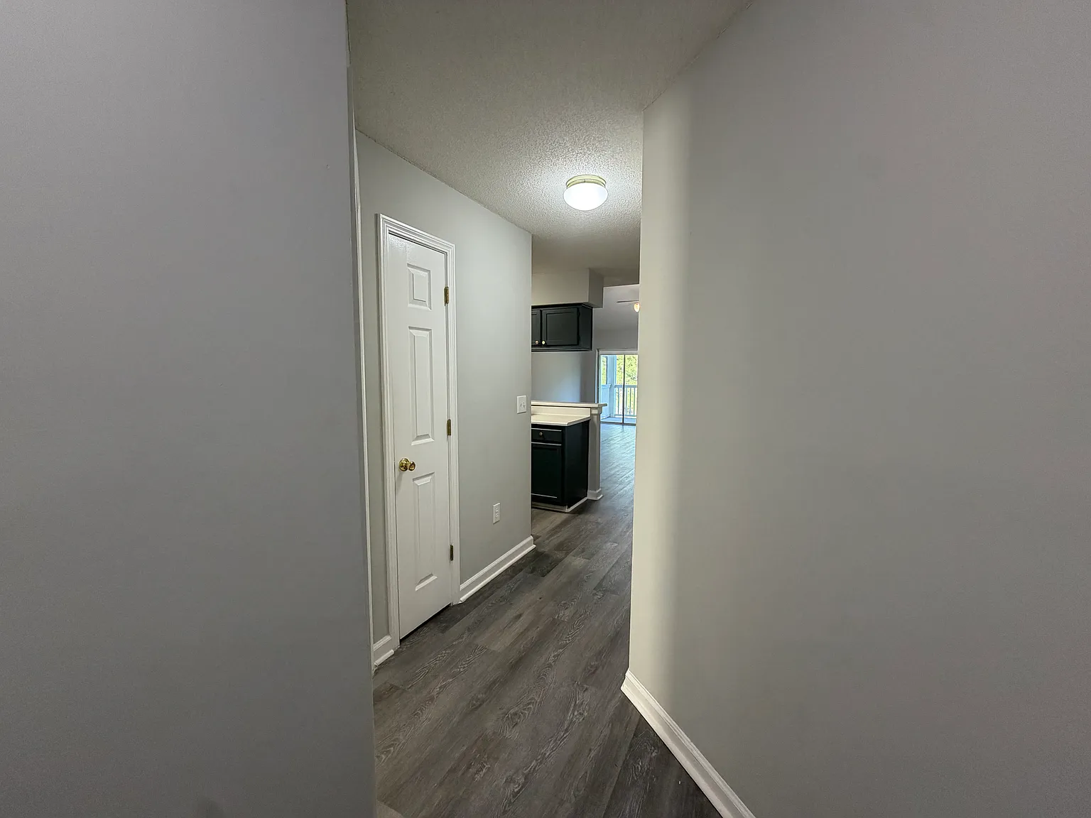 3 bed, 1550 sqft, $1,600 — Photo 2