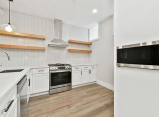 184 Paris St #1B, Boston, MA 02128