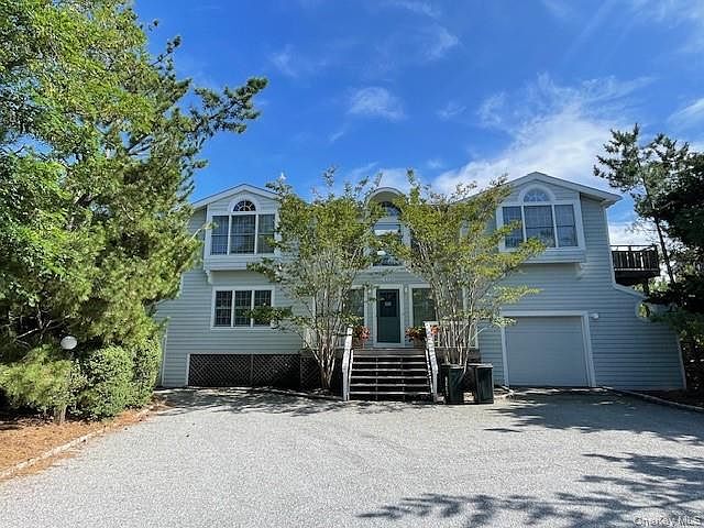 1st image of 405 Dune Road