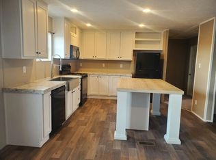 1601 E Jackson St #146, Macomb, IL 61455