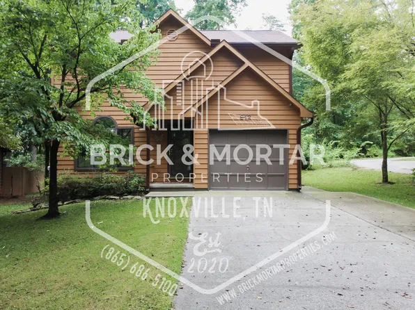 912 Wildwood Garden Dr, Knoxville, TN 37920