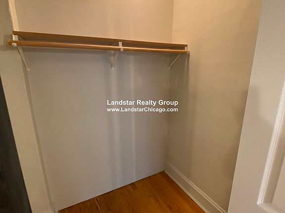 4th image of 5060 N Wolcott Ave APT E1