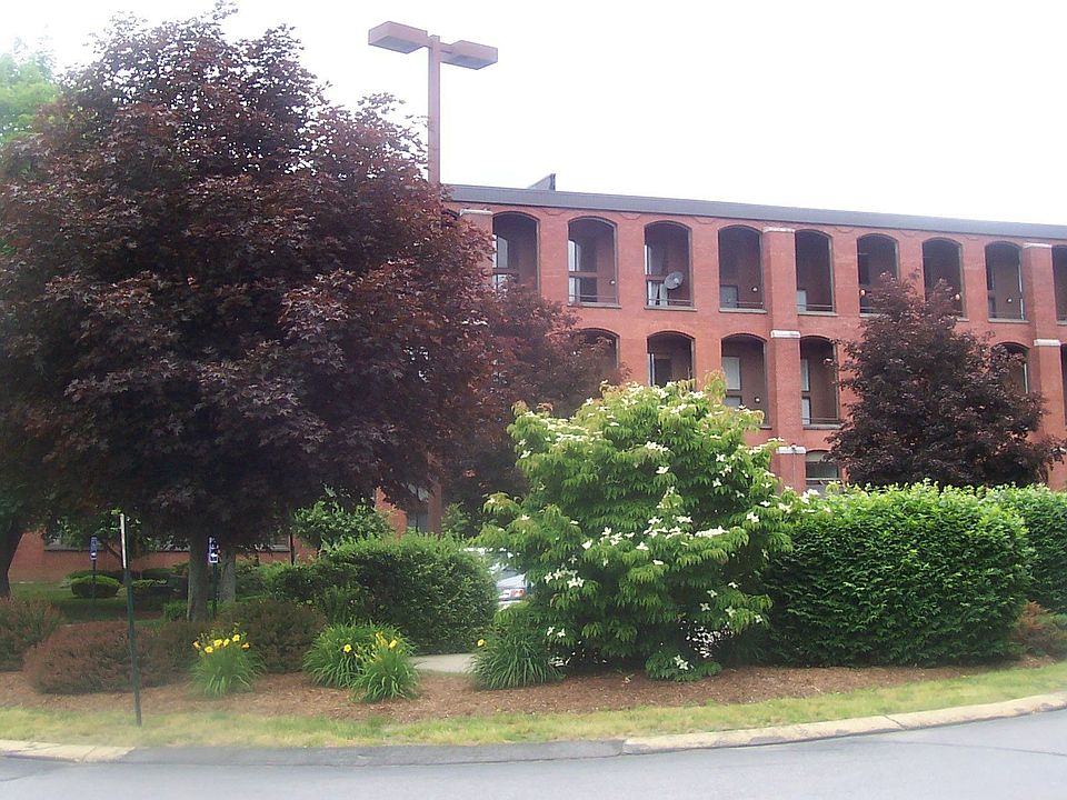 Unique Townhouse Condo