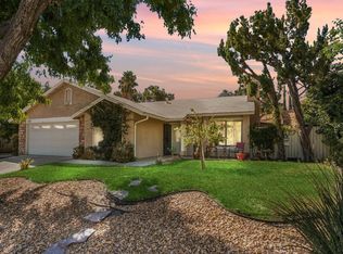 112 Horizon Rd, Palmdale, CA 93550