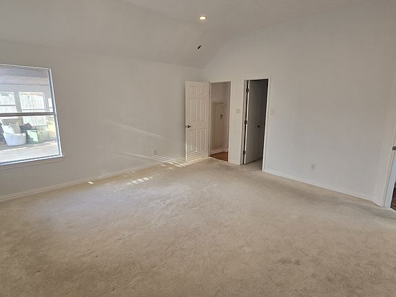 5th image of 6401 Seaford Rd