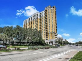 345 Bayshore Blvd