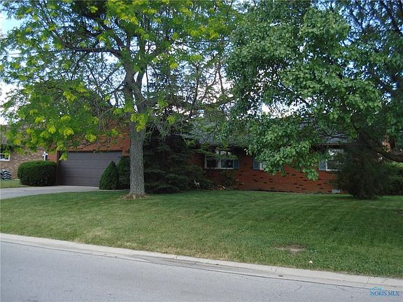 2nd image of 60 Duquesne Dr