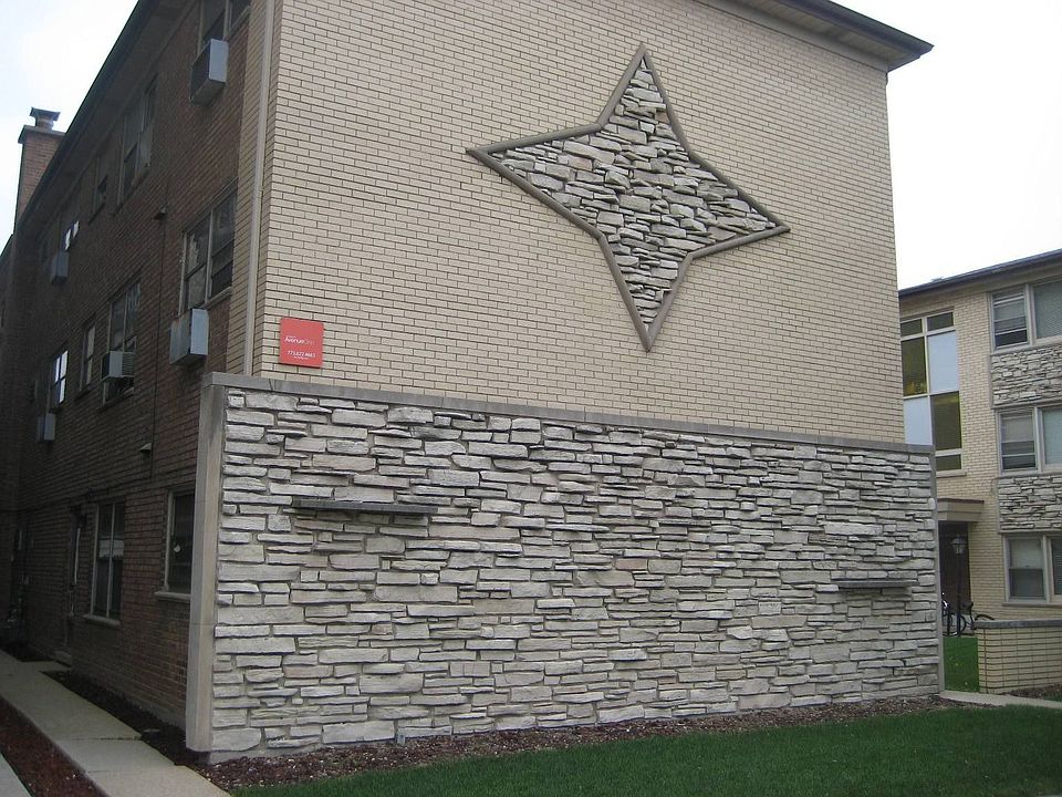2nd image of 2314 N Harlem Ave APT 3E