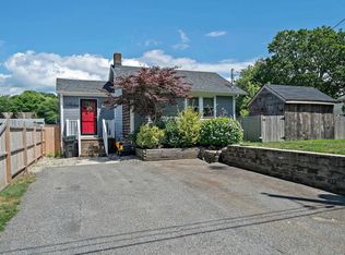 38 Mildred Ave, Swansea, MA 02777