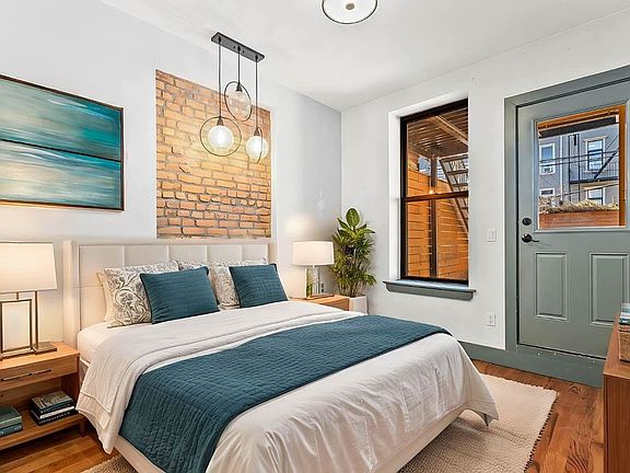 5th image of 1115 Jefferson Ave #1