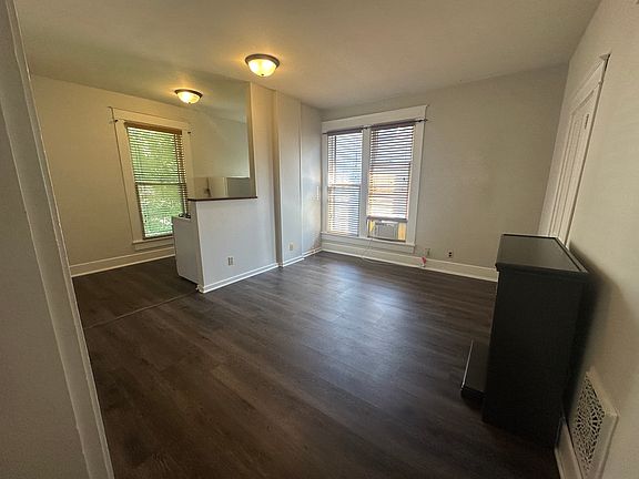 4th image of 585 Woodruff Place Middle Dr APT 4